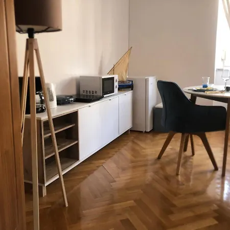 Apartment Polias Small Pula